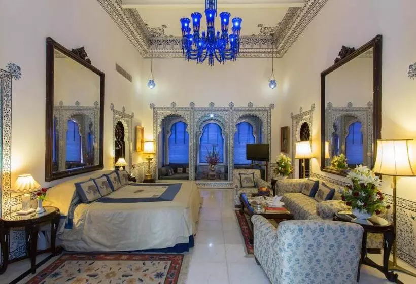 ロイヤルスイート, Shiv Niwas Palace By Hrh Group Of Hotels