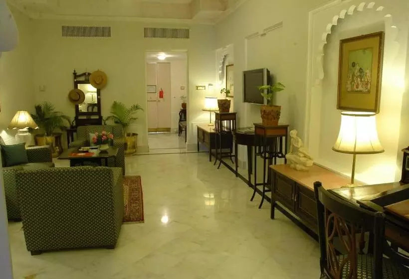 スイート, Shiv Niwas Palace By Hrh Group Of Hotels