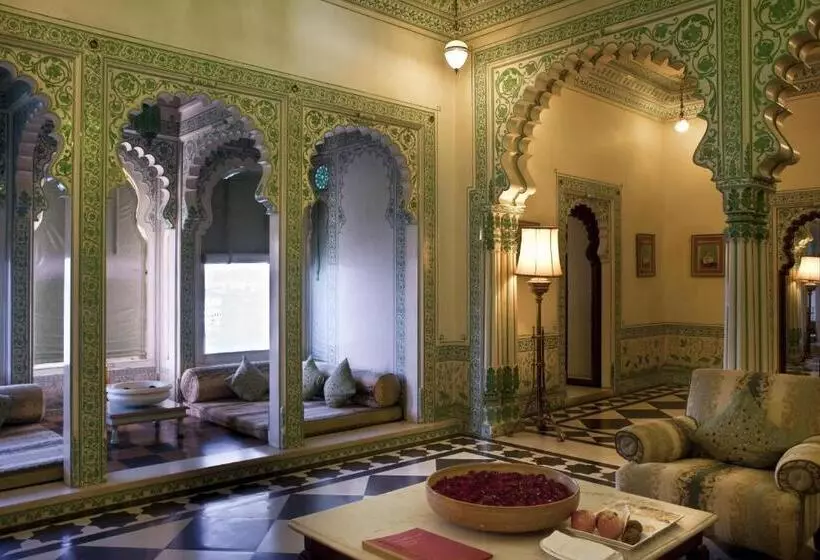 スイート, Shiv Niwas Palace By Hrh Group Of Hotels