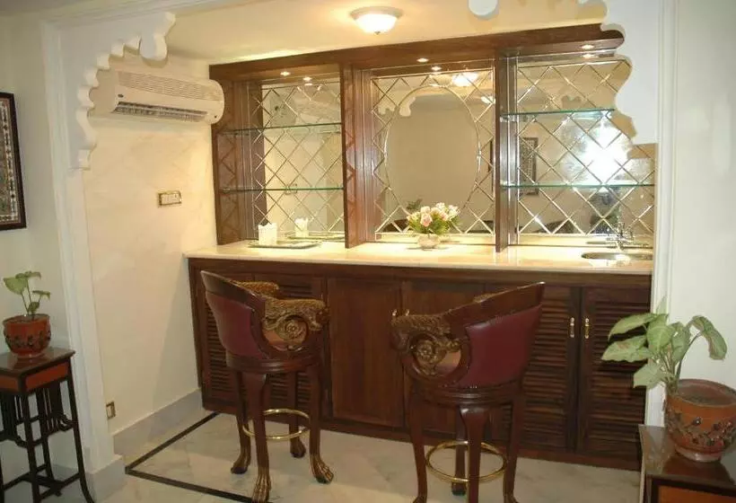 スイート, Shiv Niwas Palace By Hrh Group Of Hotels