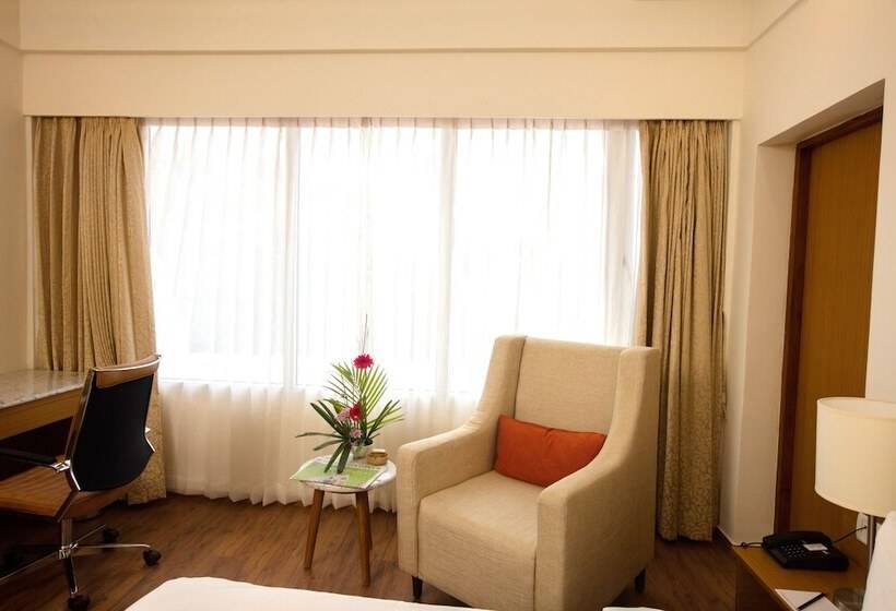 スーペリアールーム, Southern Star Mysore