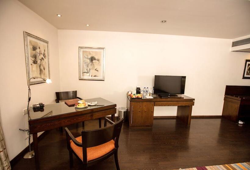 エクゼクティブスイート, Southern Star Mysore