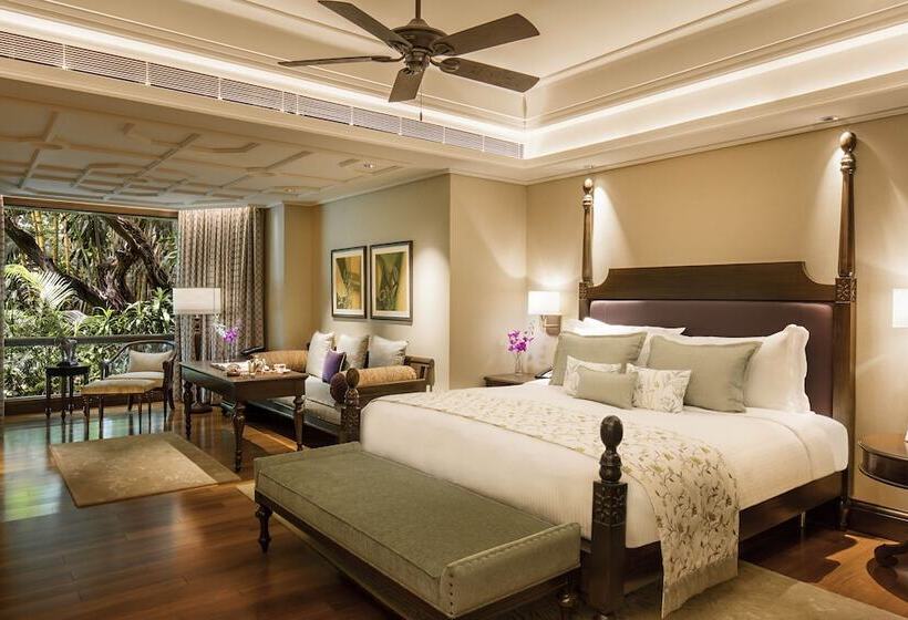 Номер Deluxe Вид на Сад, Taj West End