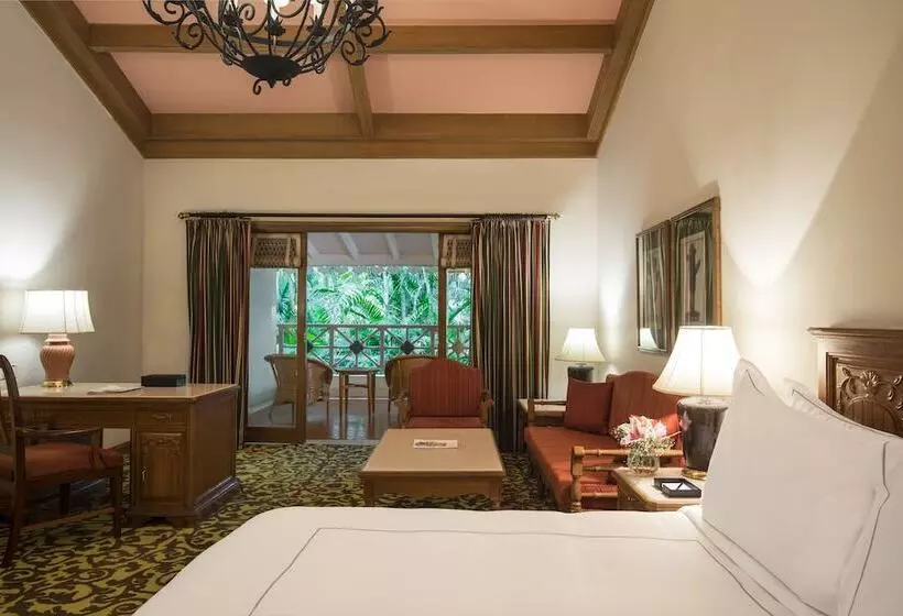 Deluxe Zimmer mit Gartenblick, Taj West End