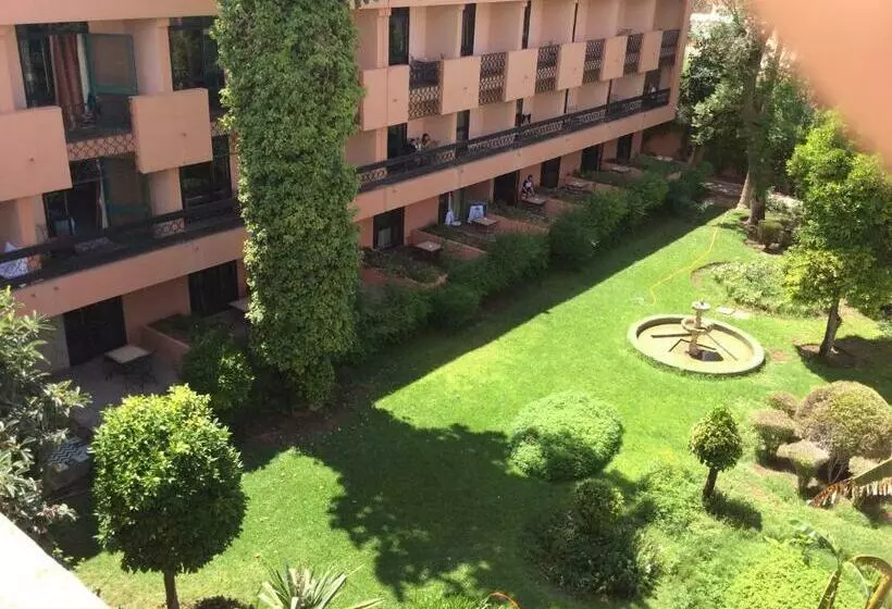 اتاق استاندارد با بالکن, Chems