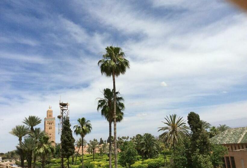 اتاق استاندارد با بالکن, Chems