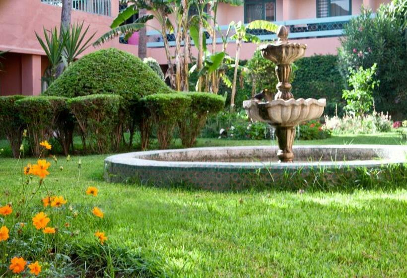 اتاق خانوادگی, Chems