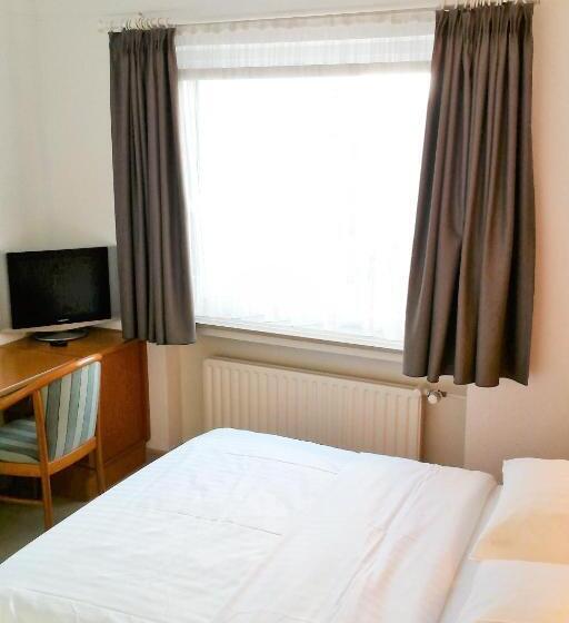 اتاق استاندارد, Francais