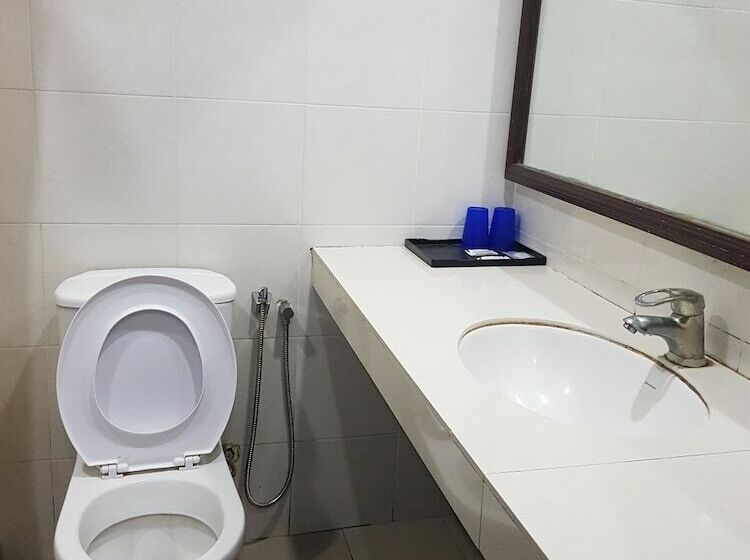 חדר דלוקס, Garden Inn