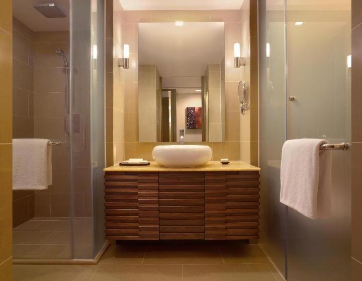 חדר סטנדרט עם מיטת קינג, Hyatt Regency Kinabalu