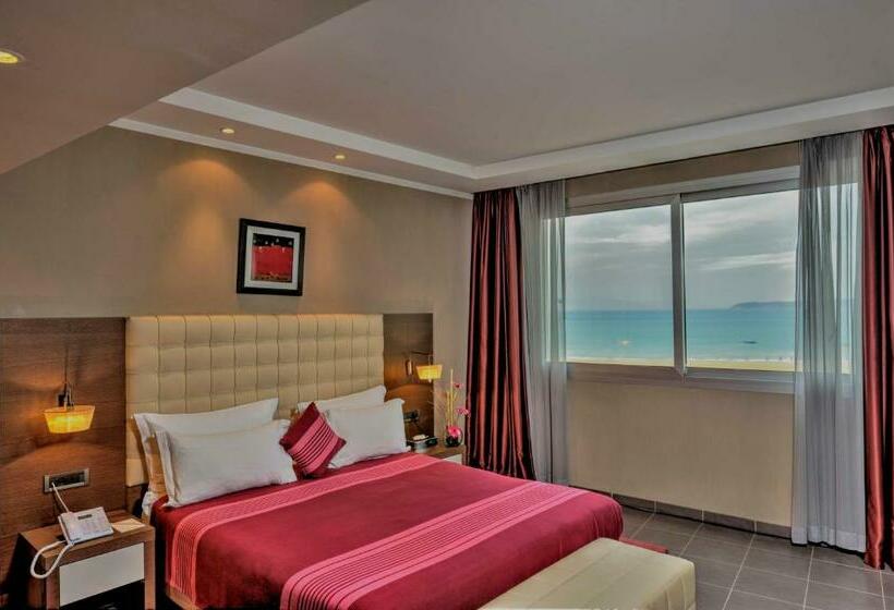 套房, Kenzi Solazur