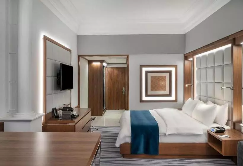キングサイズベッドのエクゼクティブルーム, Landmark Amman Hotel & Conference Center