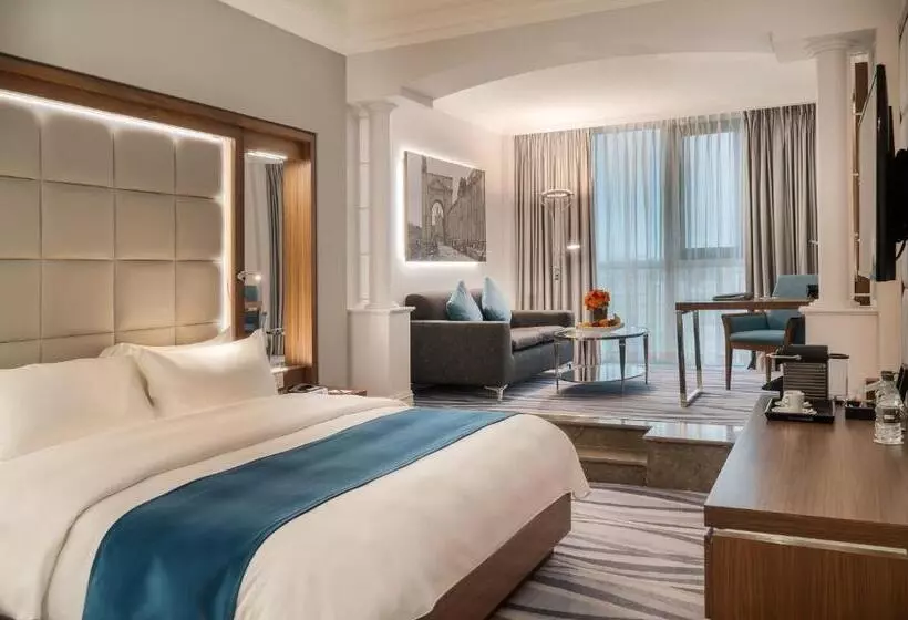 キングサイズベッドのエクゼクティブルーム, Landmark Amman Hotel & Conference Center