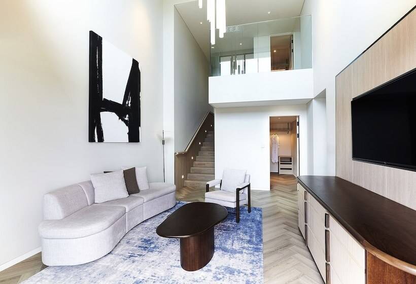 スイートクラブ シービュー, Parnas Hotel Jeju