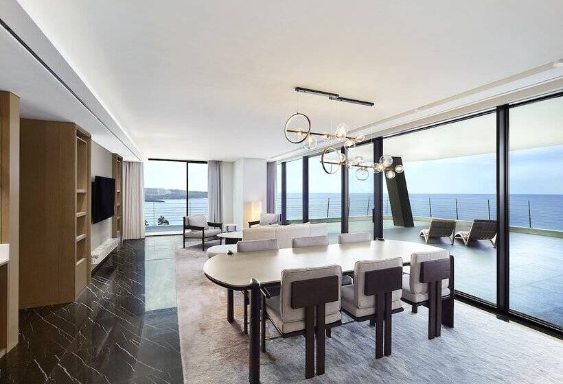 Клубный люкс с видом на море, Parnas Hotel Jeju