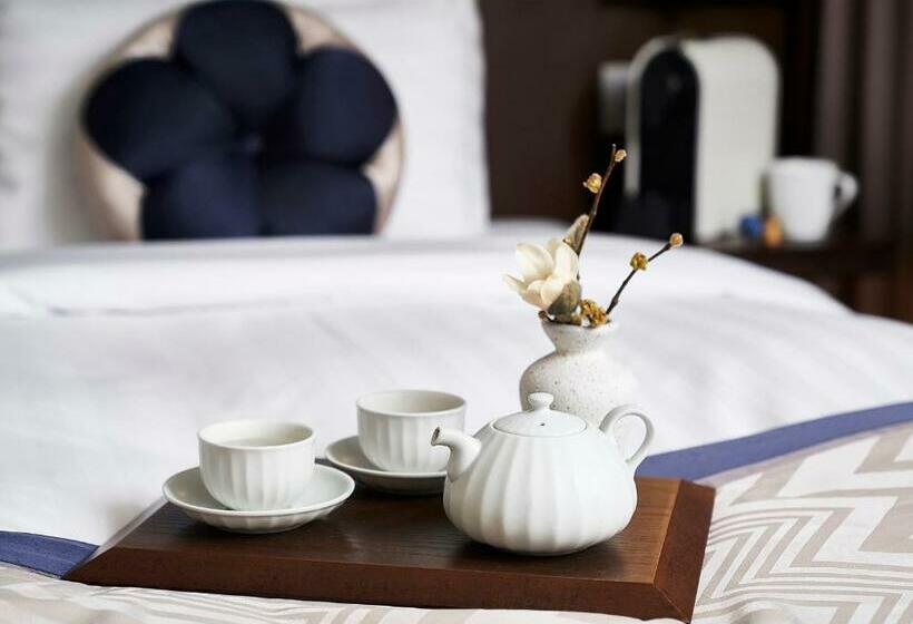 Номер Executive, Royal Hotel Seoul