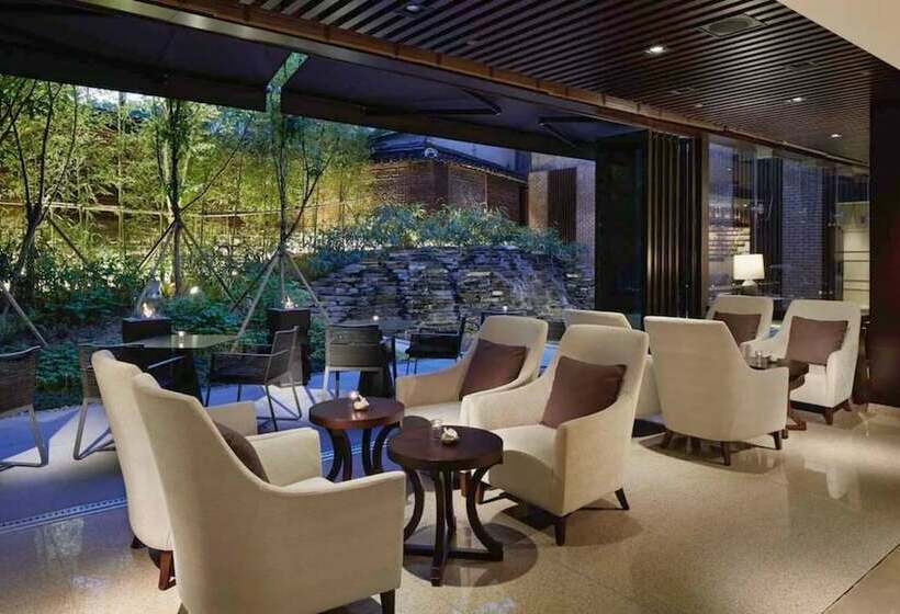 Номер Стандарт Индивидуальный, Royal Hotel Seoul