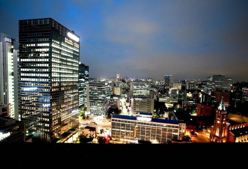 Трехместный Номер Премиум, Royal Hotel Seoul