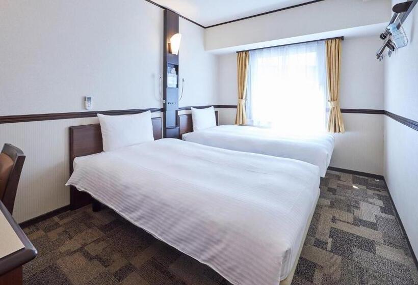 غرفة قياسية, Toyoko Inn Narita Kuko