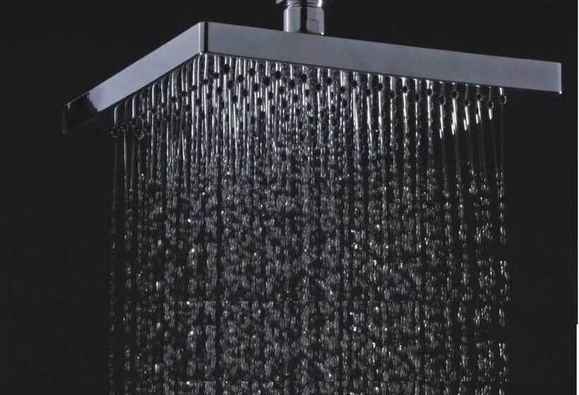 اتاق لوکس یک تخته, Hallmark Express