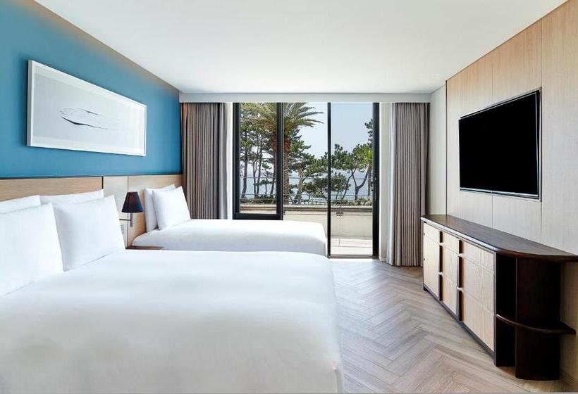 スイートクラブ シービュー, Parnas Hotel Jeju