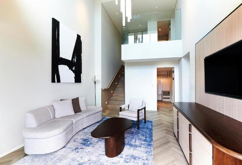 スイートクラブ シービュー, Parnas Hotel Jeju