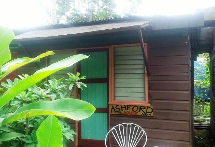 اتاق استاندارد, Secret Cabins At Firefly Beach