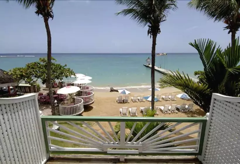 スーペリアールーム, Shaw Park Beach Hotel & Spa