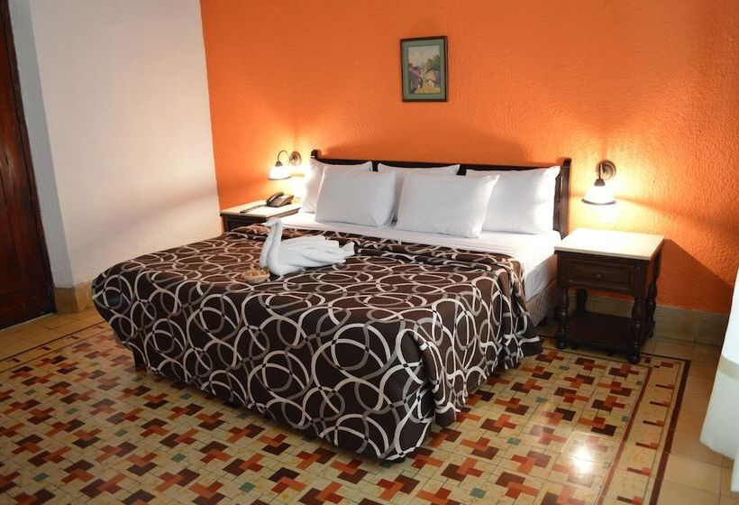 חדר סטנדרט יחיד, Colon Merida