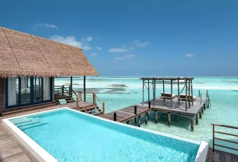 ویلای 2 خوابه, Como Cocoa Island