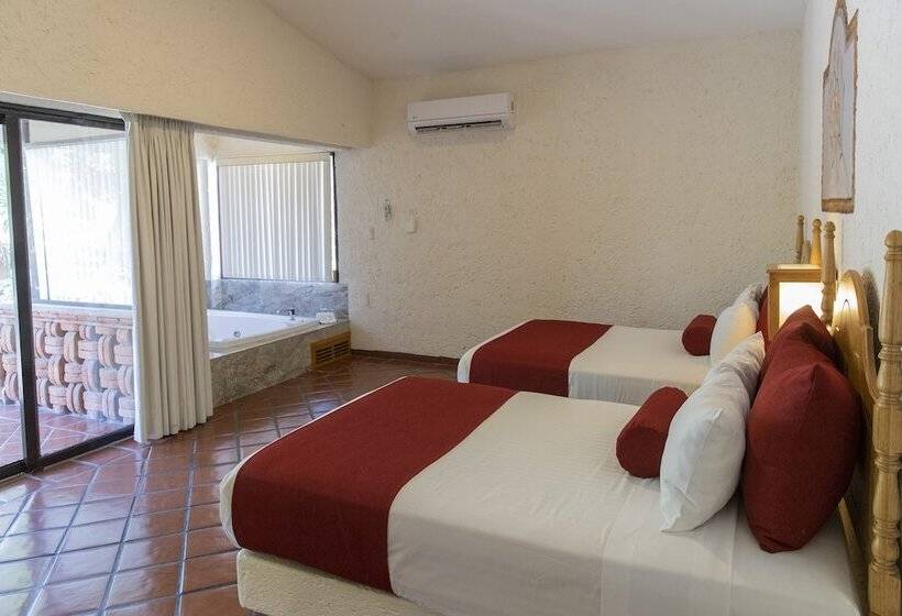 سوئیت با وان آب گرم, Hosteria Las Quintas Hotel Restaurante Bar