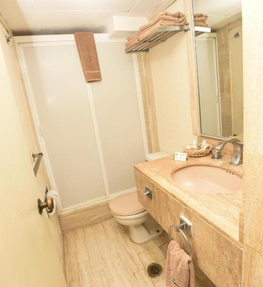 スタンダードインサイドビュールーム, Howard Johnson By Wyndham Veracruz