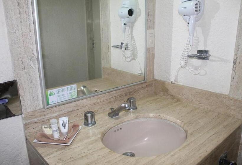 オーシャンビュースタンダードルーム, Howard Johnson By Wyndham Veracruz