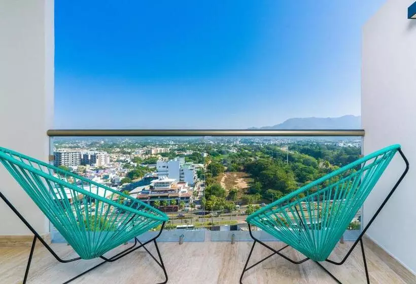 اتاق لوکس با چشم‌انداز, Krystal® Puerto Vallarta