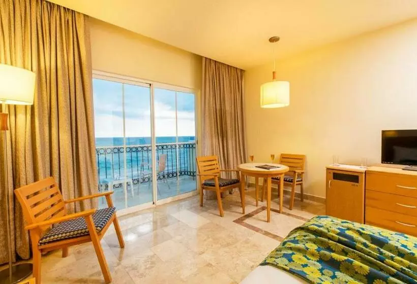 اتاق استاندارد با چشم‌انداز دریا, Krystal® Puerto Vallarta