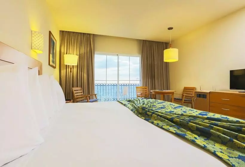 اتاق استاندارد با چشم‌انداز دریا, Krystal® Puerto Vallarta