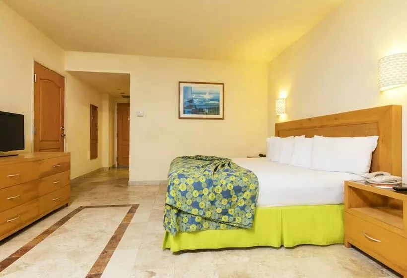 اتاق استاندارد با چشم‌انداز باغ, Krystal® Puerto Vallarta