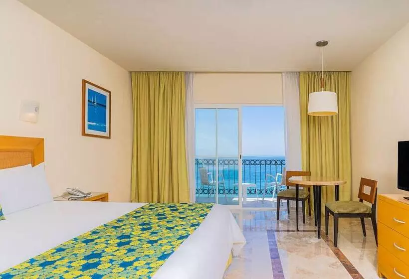 اتاق استاندارد با چشم‌انداز دریا, Krystal® Puerto Vallarta