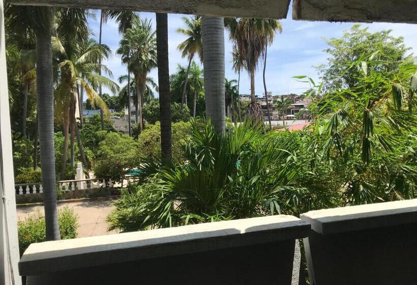 Номер Стандарт, Las Hamacas