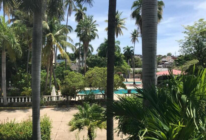 Номер Стандарт, Las Hamacas