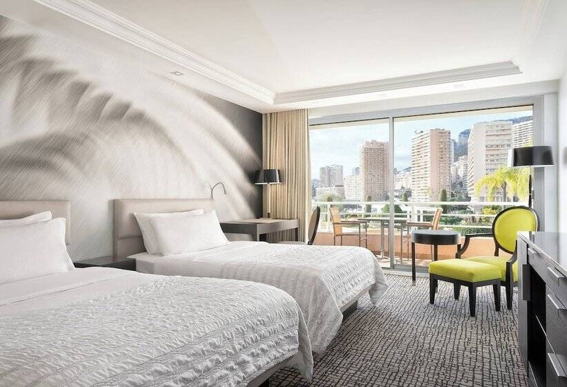 اتاق لوکس با چشمانداز دریا, Le Méridien Beach Plaza