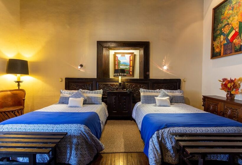 غرفة قياسية, Mansion Iturbe