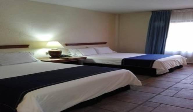 غرفه قياسيه سريرين مزدوجين, Mision De Los Angeles