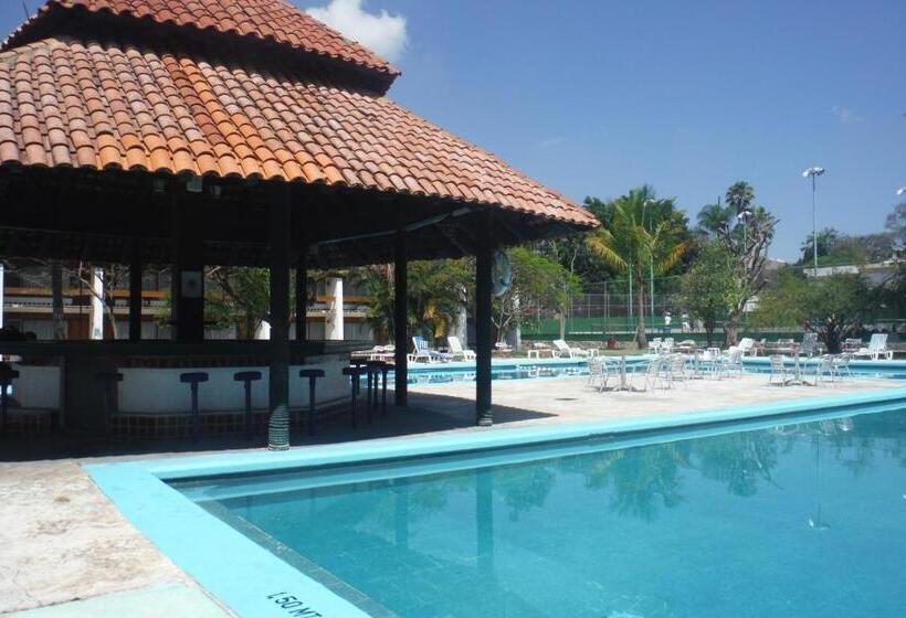 غرفه قياسيه سريرين مزدوجين, Mision De Los Angeles