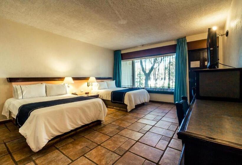 غرفه قياسيه سريرين مزدوجين, Mision De Los Angeles