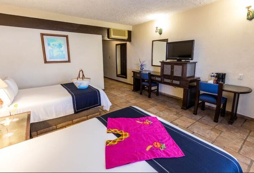 غرفه قياسيه سريرين مزدوجين, Mision De Los Angeles