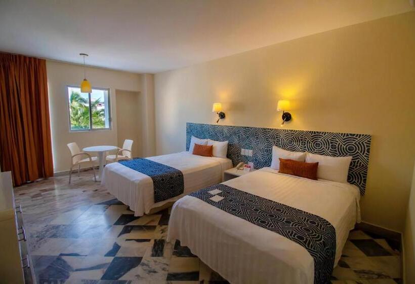 Номер Стандарт 2 Двуспальные Кровати, Oceano Palace