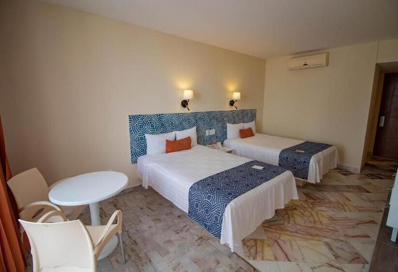 Номер Стандарт 2 Двуспальные Кровати, Oceano Palace