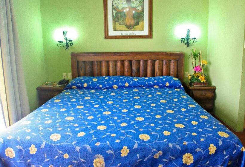 标准间, Plaza Independencia