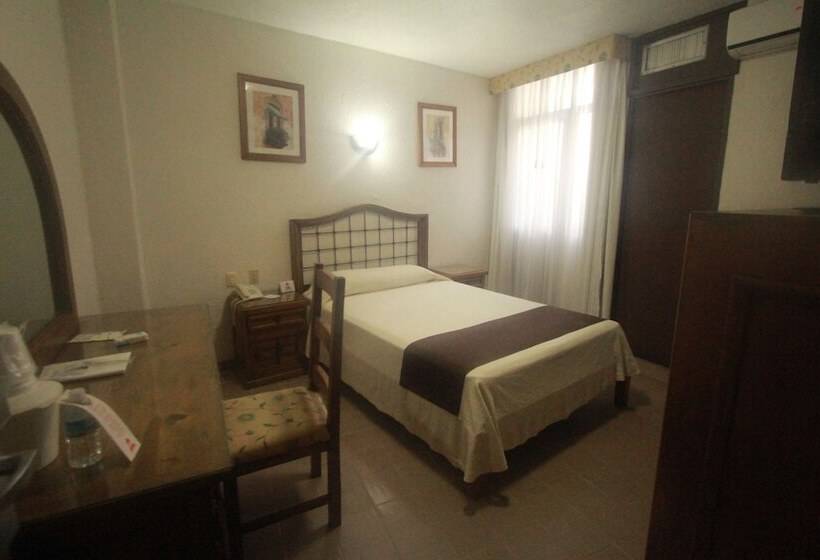 标准间带双人床, Plaza Independencia